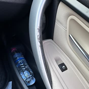 BMW Kapı Kolu Tutamaçlarının Erimesi Ve Deformasyonu