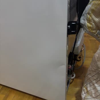 Beko Derin Dondurucu: Hasarlı Ürün Ve Yetersiz Servis Hizmeti