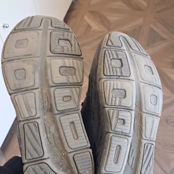 Skechers Ayakkabıda Hayal Kırıklığı: Garanti Sürecinde Mağduriyet