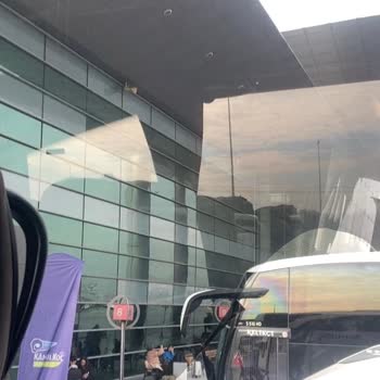 Otobüs Bekletme Çilesi: İletişim Sorunu Ve Çifte Standart