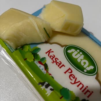 Sütaş Kaşar Peynirde Şaşırtan Madde