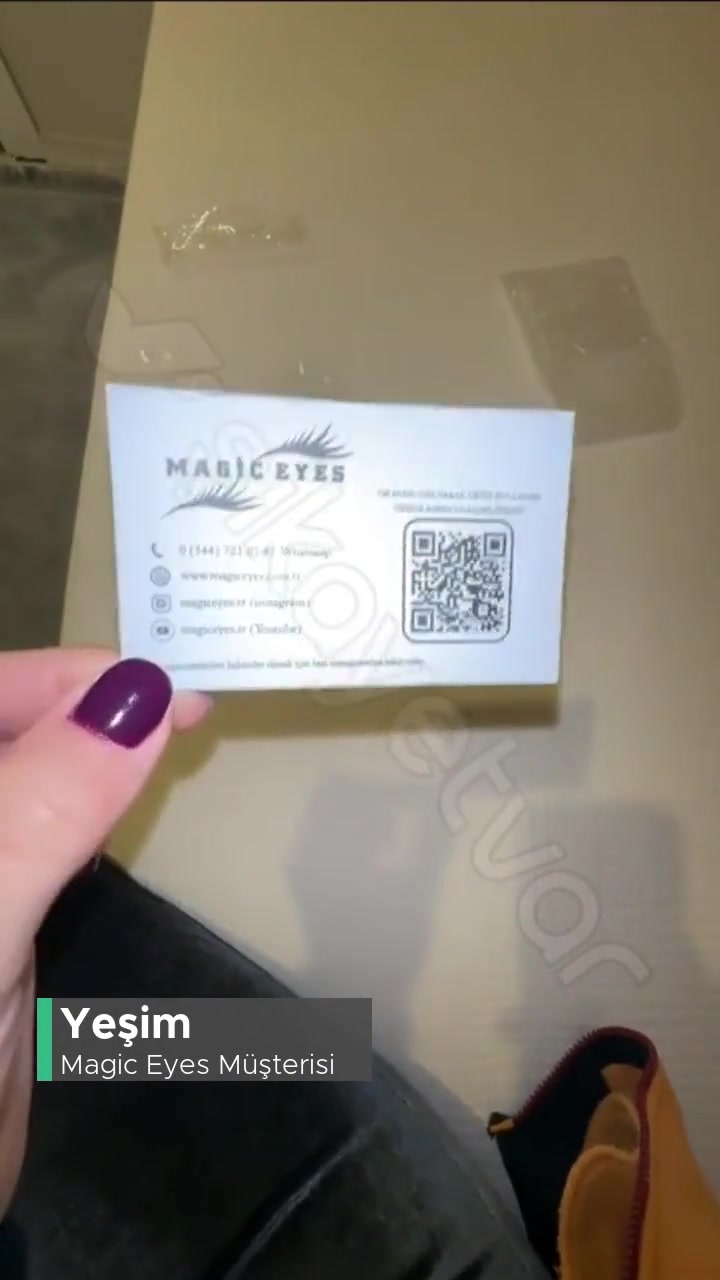 Magic Eyes Gereksiz Mıknatıslı Kirpik! videonun kapak resmi