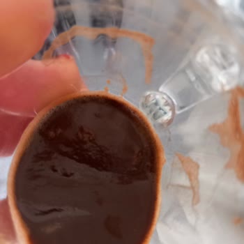 Abdullah Efendi Türk Kahvesinde Kurtlar Çıktı!