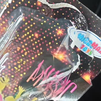 Micromax Toys Çizik Çıkan Oyuncak Gitar!