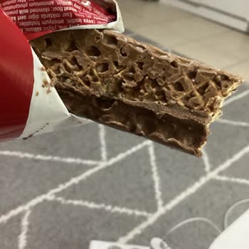 Bozuk Görüntü Ve Tat: Çikolatalı Gofret Hayal Kırıklığı