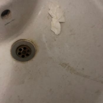 Oses Çiğköfte'de İlgisizlik Ve Temizlik Sorunu