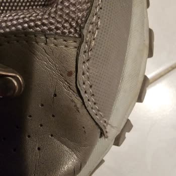 Skechers Botların Beklenmedik Dayanıksızlığı