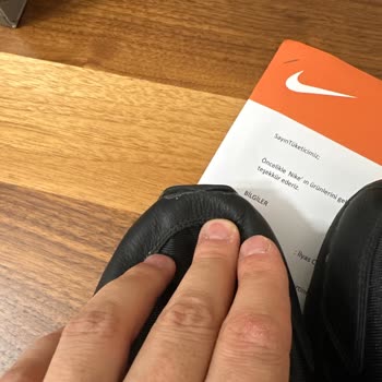 Nike Ayakkabıda Kalitesiz İnceleme Süreci
