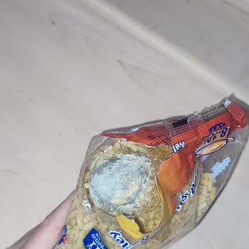 Piyale Arpa Şehriyesinde Küf Endişesi