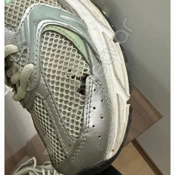 New Balance Ayakkabının Beklenmedik Kalite Sorunu