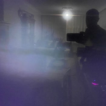 Vestel 4K TV Ekranında Beyaz Gölgelenme Sorunu