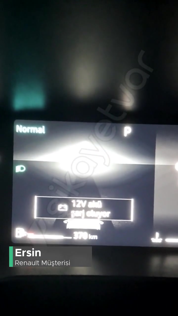 Renault Clio Akü Şarj Oluyor Sorunsalı videonun kapak resmi