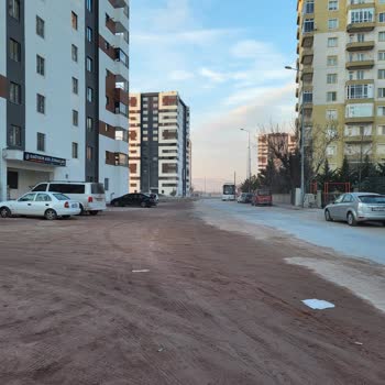 Narince Sokak'ta Çamur Ve Su Birikintisi Sorunu