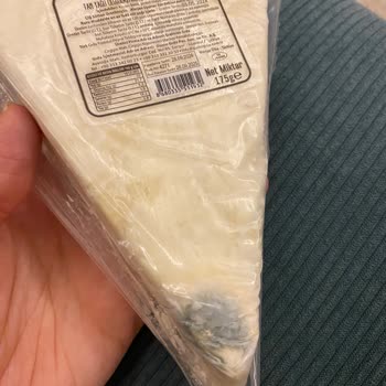 Taze Ürün Garantisi: Küflü Peynir Sorunu