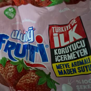 Uludağ Frutti Extra Çilekli Soda Hayal Kırıklığı