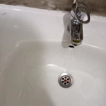 Cerastyle Lavabolarında Kendiliğinden Çatlama Sorunu