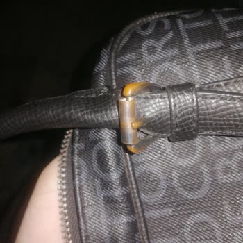 Benetton Çantamın Kalitesizliği Ve Garanti Sorunu