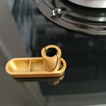 Homend Profashion 3062 H Mixer Deckelknopf kaputt, Kundenservice versagt