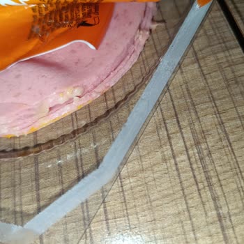 Namet Salamda Beklenmedik Küf Oluşumu