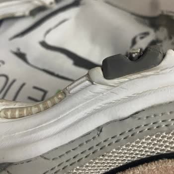 Problema de garantía con zapatillas Skechers