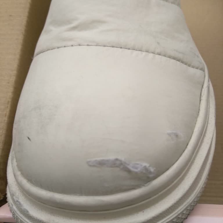 Deichmann'dan Alınan Dayanıksız Kar Botları Ve İade Sorunu