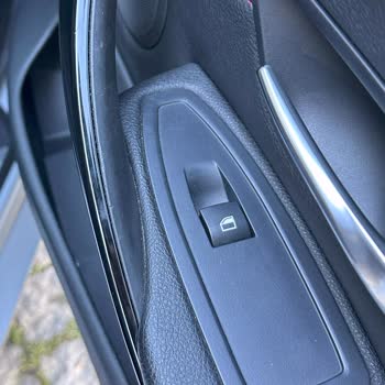 BMW 4.18 Grancoupe Kapı Kollarında Kronik Eriyen Plastik Sorunu