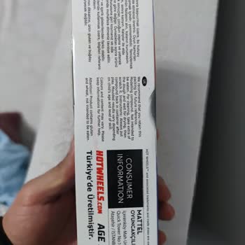 Oyun Hamuru Hayal Kırıklığı: Sarı Renk Su Gibi