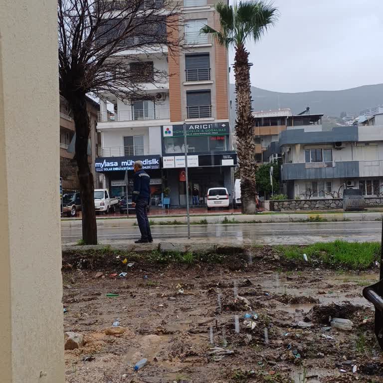 Yağmurlu Havalarda Durak Sorunu