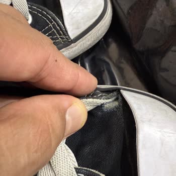 Converse Ayakkabılarında Üretim Hatası Ve Yetersiz Müşteri Hizmeti