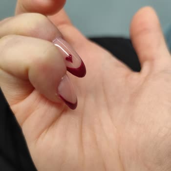 Protez Tırnakta Hayal Kırıklığı Ve Ekstra Ücret