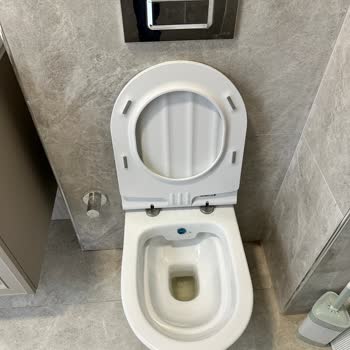 ECA Klozetlerde Tasarım Sorunu Ve Müşteri Hizmetleri Eksikliği