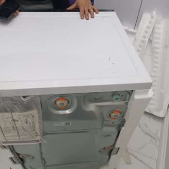 Hasarlı Çamaşır Makinesi Ve Geciken Değişim Süreci