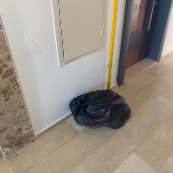 TOKİ'de Adaletsiz Ortak Gider Ve İhmal Edilen Temizlik Sorunu