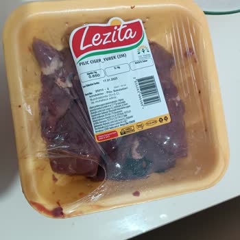 Lezita Tavuk Ciğeri Mağduriyeti: Yeşil Ve Siyah Parçalar