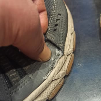 Skechers Ayakkabılarında Tekrarlayan Kalite Sorunları Ve Yetersiz Müşteri Hizmeti