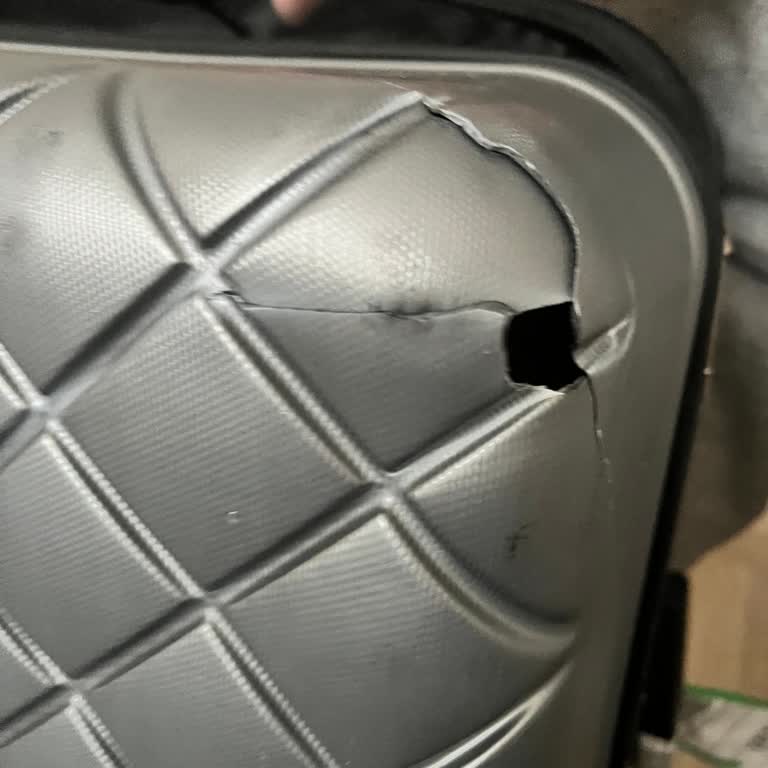 Freebird Airlines Damaged My Suitcase and Refused to Replace It