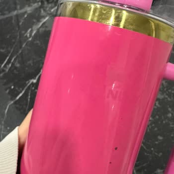 Stanley Termosun Yazısı Silindi, Garanti Sorunu Yaşanıyor