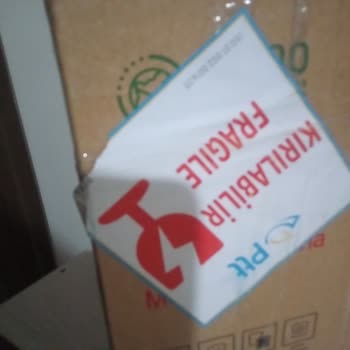 Kırılacak Eşyalar İçin Özensiz Kargo Teslimatı