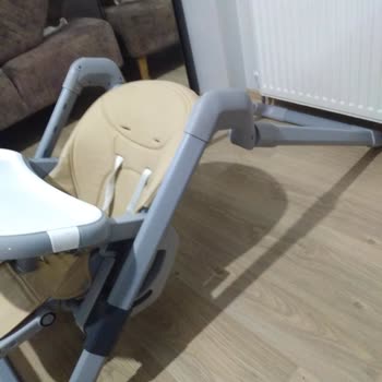 Tehlikeli Mama Sandalyesi: Bebeğimizi Riske Attı