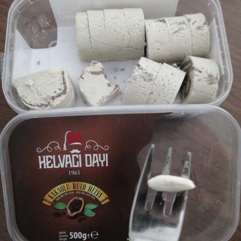 Helvacı Dayı'dan Beklenmedik Helva Deneyimi: Taşlaşmış Şekerleme Ve Lezzet Hayal Kırıklığı