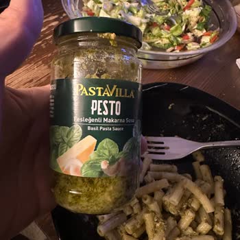 Pastavilla Sosunda İplik Benzeri Yabancı Maddeler