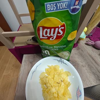 Lays Paketinden Çıkan Böcek Şoku