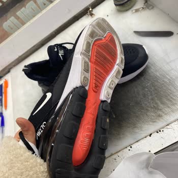 Nike Ayakkabıda Üretim Hatası: İnceleme Sonucu Hayal Kırıklığı