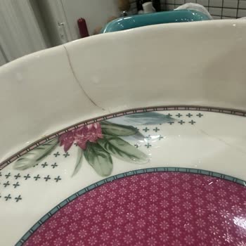 Çeyizlik Fırın Kabı İlk Kullanımda Çatladı