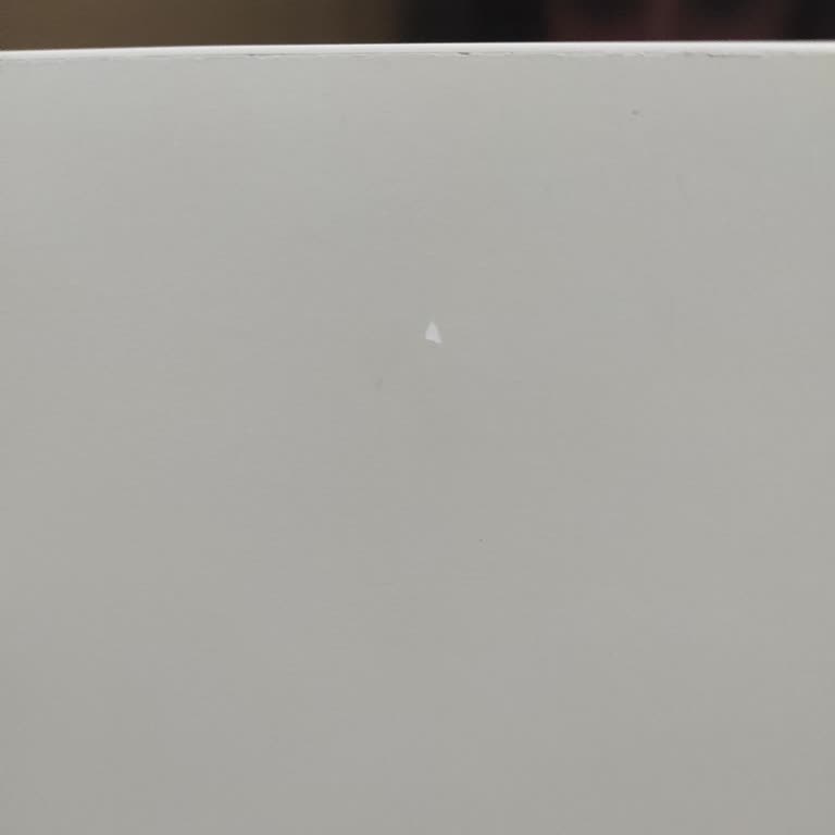 Bellona Larissa Konsolunda Etiket Sorunu