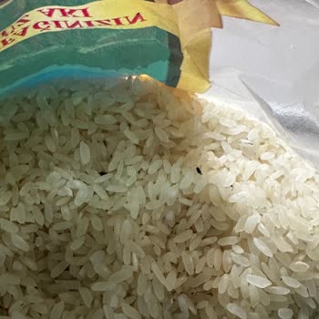 A101'den Alınan Pirincin Böcek Dolu Olması Şaşırtıcı