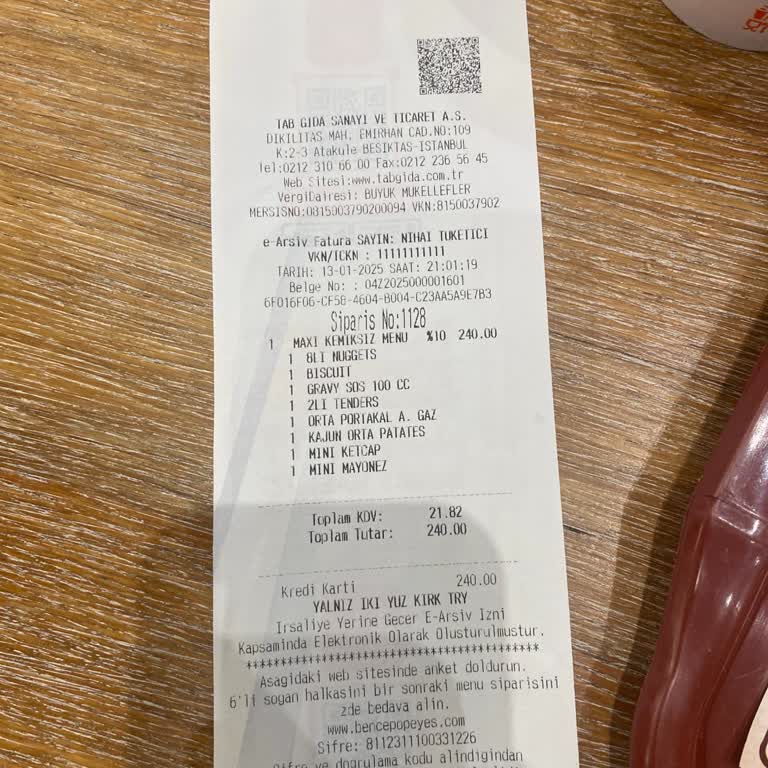 Popeyes İzmir Hilltown AVM'de Hijyen Sorunları Ve Düzensiz Çalışma
