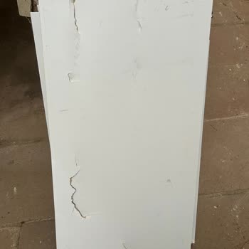 Yüksek Fiyat, Düşük Kalite: IKEA Ürününde Hayal Kırıklığı