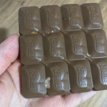 Nestle Damak Çikolata Sorunu