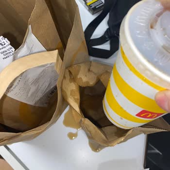 Sipariş Hüsranı: Islak Menü Ve Yetersiz İade